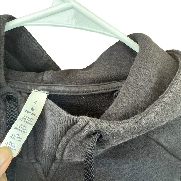 LULULEMON Black Pullover Hoodie size 4 - Picture 3 of 5